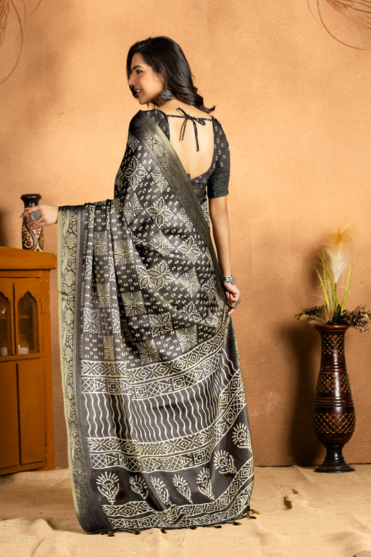 Dusty Mauve and Black Ethnic Printed Saree